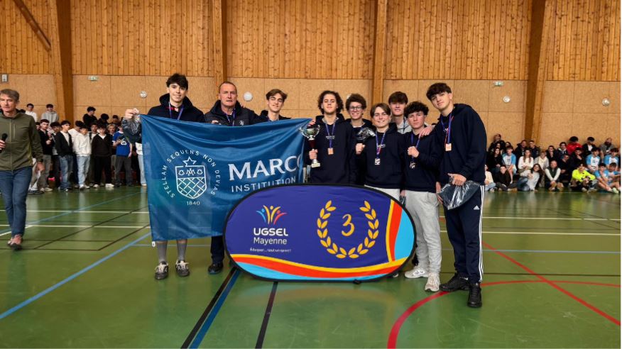 Bravo à notre équipe junior de Futsal !